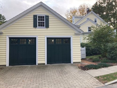 77 Windsor Rd, Newton MA 02468-1504 exterior