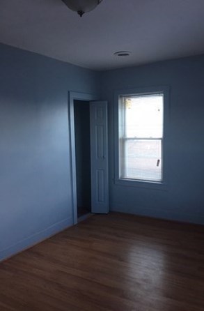 8 Barclay St, Worcester MA 01604-4234 exterior