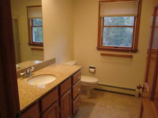 172 Jones Rd, Falmouth MA  02540-2908 exterior