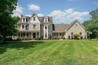 2406 Greten Ln, Louisville, KY 40223-1500