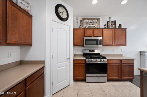 509 Beautiful Ln, Phoenix AZ 85041-7621 exterior