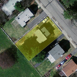 41 Wade St, Newton MA  02461-1714 aerial view