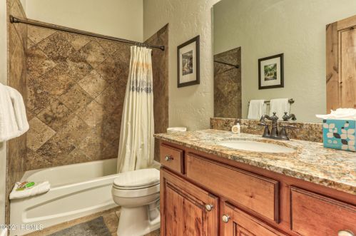 5627 Oslo Ln, Park City UT 84098-7708 exterior