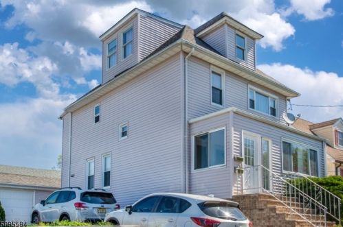 50 Chestnut St, Belleville, NJ 07109-1918