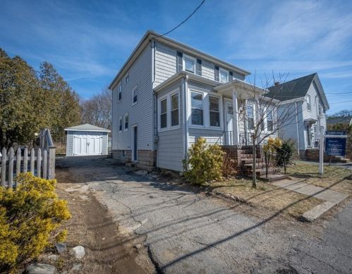 24 Bussey St, Dedham MA 02026-2239 exterior