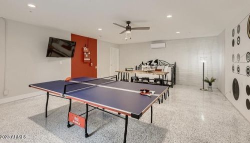 8007 7th Ave, Phoenix AZ  85021-5613 exterior