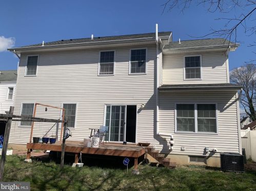 729 Schiller Ave, Trenton NJ 08610-6029 exterior