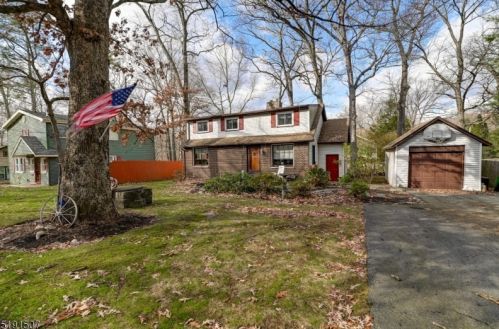 60 Voorhis Pl, Skyline Lakes NJ  07456-2153 exterior