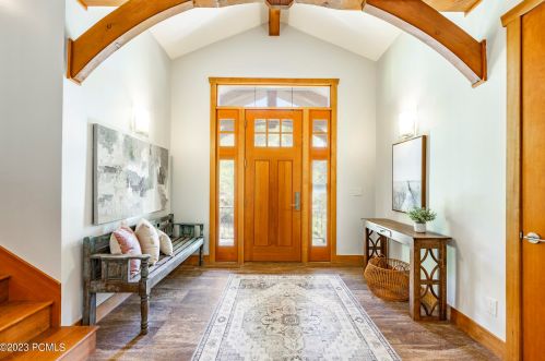 2505 Bear Holw Dr, Park City UT 84098-8524 exterior