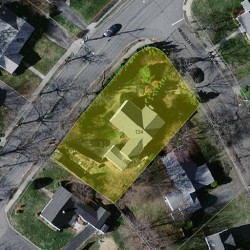 134 Hanson Rd, Newton MA  02459-3646 aerial view