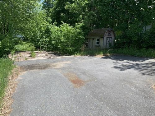 151 Silver Lk St, Royalston MA 01331-1619 exterior