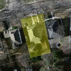 20 Athelstane Rd, Newton MA  02459-2419 aerial view