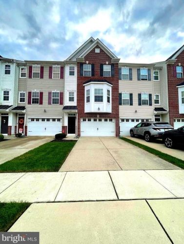 129 Winterberry Way, West Deptford NJ  08096-5558 exterior