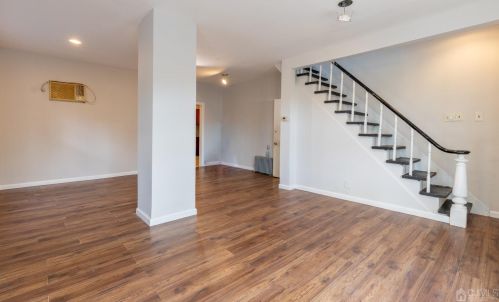 6 Railroad Ave, Carteret NJ 07008 exterior