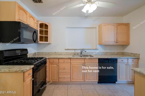 4016 Edgemont Ave, Phoenix AZ 85008-1512 exterior