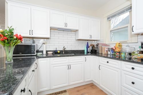 31 Benedict Rd, Worcester MA 01604-1814 exterior