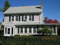 80 Maplewood Ave, Newton, MA 02459-2526