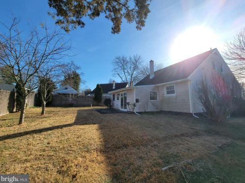 174 Devon Dr, West Deptford NJ  08096-5046 exterior