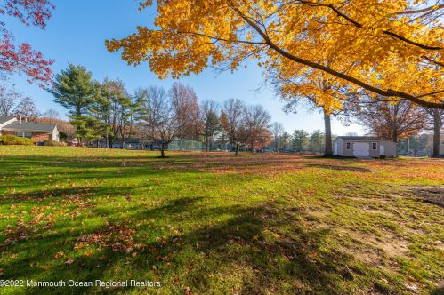 37 Boxwood Ter, Tinton Falls NJ 07701-6704 exterior