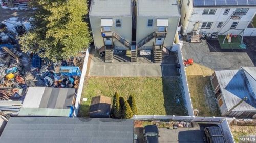 237 Stephens St, Belleville NJ 07109-3140 exterior