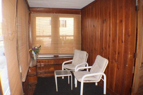 563 Whipple St, Fall River MA 02724-3433 exterior