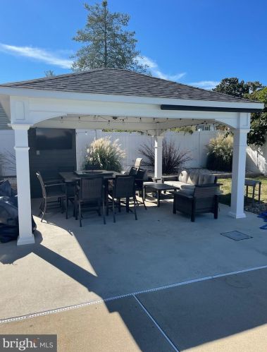 30 Budd Blvd, West Deptford NJ  08096-3332 exterior