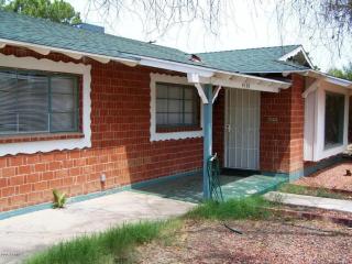 4140 Tuckey Ln, Phoenix, AZ 85019-1212