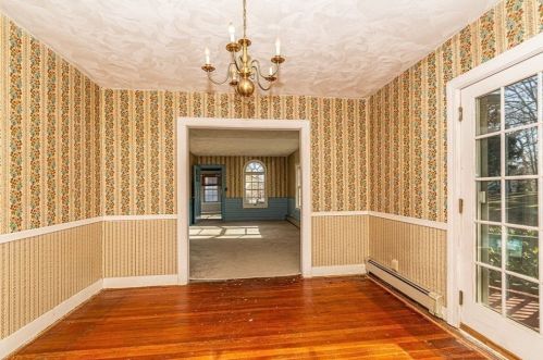 822 Summer St, Lynnfield MA 01940-2062 exterior