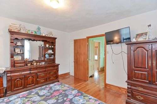 62 Paris St, Everett MA 02149-4409 exterior