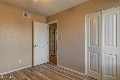 17822 18 Dr, Phoenix AZ 85023-2358 exterior