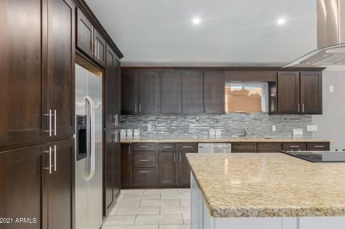 1202 Bethany Home Rd, Phoenix AZ 85015-1938 exterior