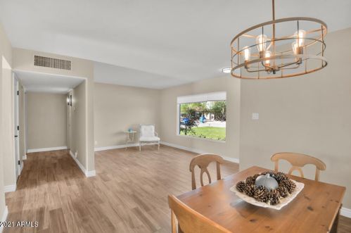 1841 Crittenden Ln, Phoenix AZ 85016-7453 exterior