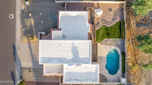 3835 Ahwatukee Dr, Phoenix AZ 85044-2033 exterior