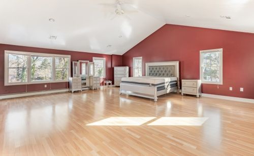 24 Harvey Ln, Whitman MA 02382-1948 exterior