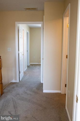 11 Highgrove Ct, West Deptford NJ 08086-3814 exterior