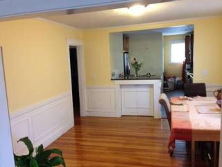 52 Bartlett Ave, Belmont MA  02478-1808 exterior