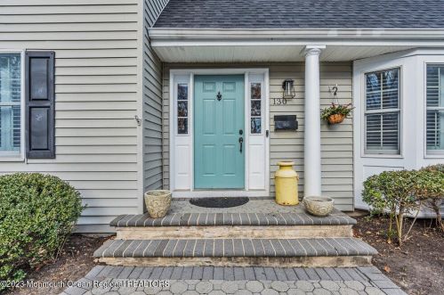 130 Rumson Pl, Little Silver NJ  07739-1044 exterior