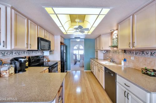 219 Carol Ann Way, Phoenix AZ 85032-4060 exterior