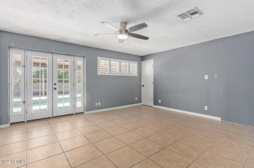 18739 30th St, Phoenix AZ  85050-3409 exterior