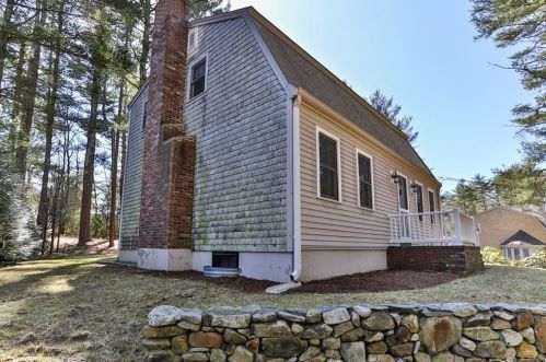 12 College Pond Rd, Plymouth, MA 02360-3109