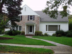 53 Ferncroft Rd, Newton, MA 02468-1213