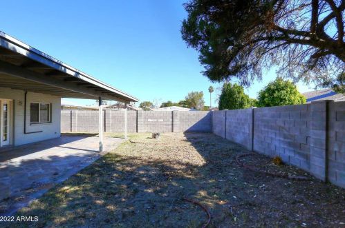 3763 Crocus Dr, Phoenix AZ 85032-5420 exterior