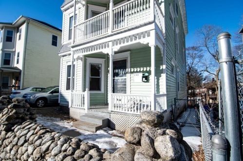 154 Eastern Ave, Worcester MA  01605-2814 exterior