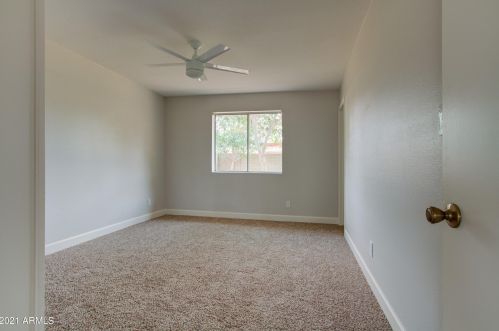 17619 29th Ave, Phoenix, AZ 85053-1905