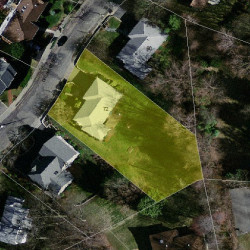 72 Drumlin Rd, Newton MA  02459-2807 aerial view