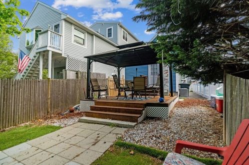 98 Bay Vw Ave, Quincy MA 02169-3101 exterior