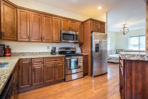 23 Russellville Rd, Montgomery MA 01085-1187 exterior