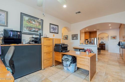 9032 14 Pl, Phoenix AZ 85014-4210 exterior