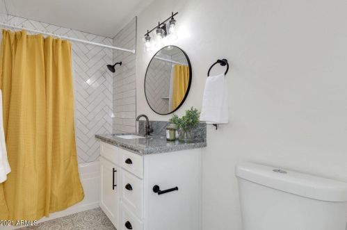 2217 28th Pl, Phoenix AZ  85008-2809 exterior