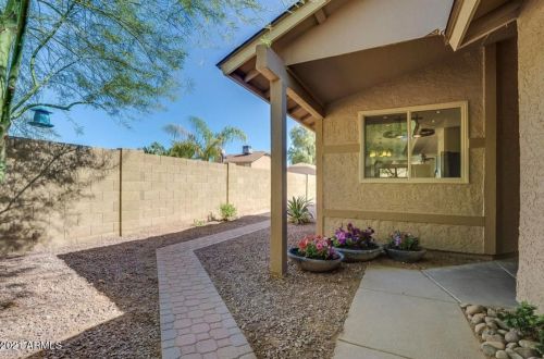 12801 50th Way, Phoenix AZ  85044-4134 exterior